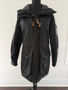 Fjallraven Barents Black Hooded Parka Jacket xs